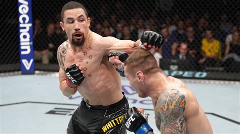 UFC free fight: Robert Whittaker vs. Marvin Vettori